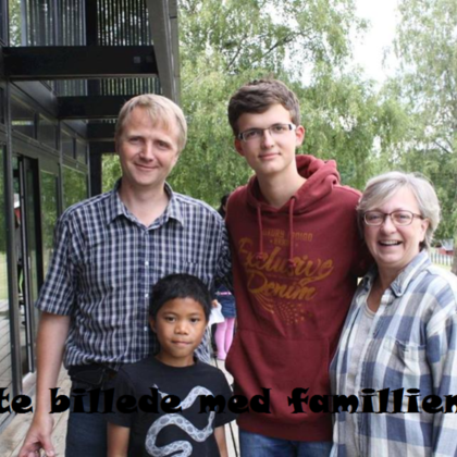 La première photo avec ma famille d'acceuil